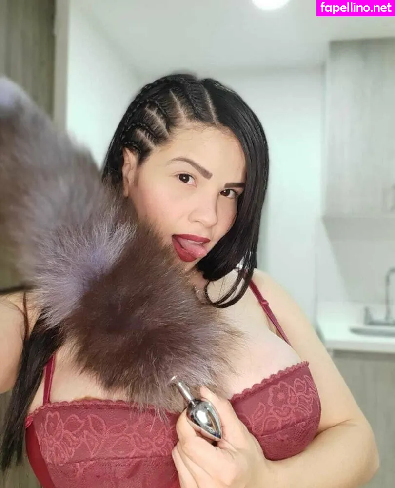 vanessa.bella, vanessabellaa_ Nude Leaked OnlyFans Photo #4UtIwNKOCX