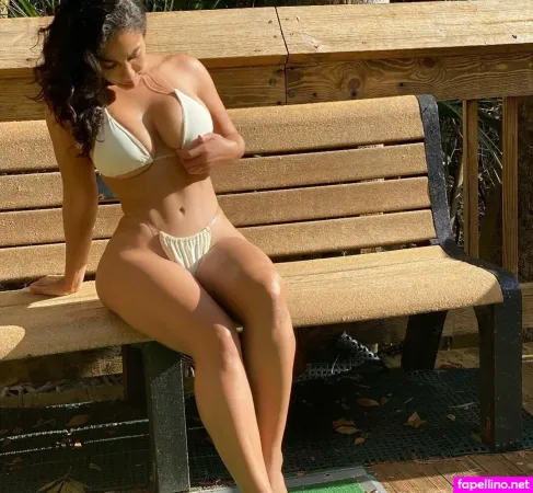 Vanessa Castillo OnlyFans Thumbnail #CHeM5VFerJ