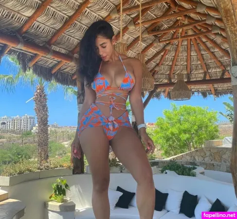 Vanessa Castillo OnlyFans Thumbnail #smwgZ1t9MC