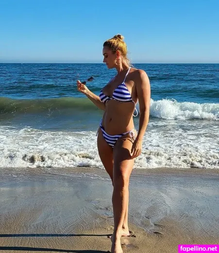 Vanessa Cater OnlyFans Thumbnail #0ABDJ1eRFc