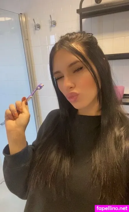 Vanessa Cherry18 OnlyFans Thumbnail #CLmZ3kCiyJ