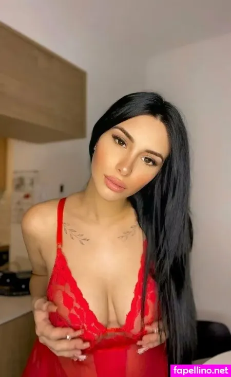 Vanessa Cherry18 OnlyFans Thumbnail #TfCKnlDRTE