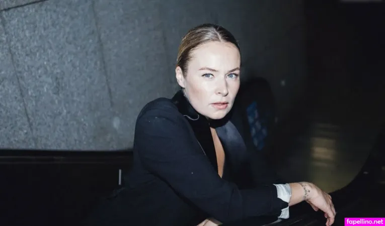 Vanessa Eckart OnlyFans Thumbnail #gkp7azsCvj