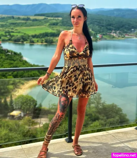 Vanessa Evelyne OnlyFans Thumbnail #SKqrfhh6dN