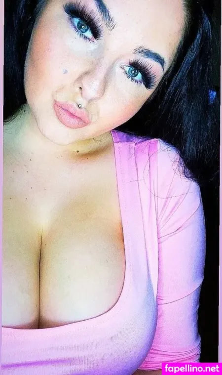 Vanessa Grwd OnlyFans Thumbnail #Kp5z6V8Yd9