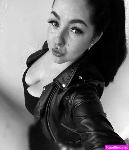 Vanessa Grwd OnlyFans Thumbnail #UNIWXcnz1G