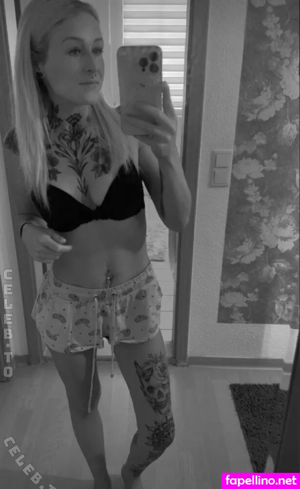 __vanessa2510__, vanessa251001 Nude Leaked OnlyFans Photo #VC1FXYDKbE