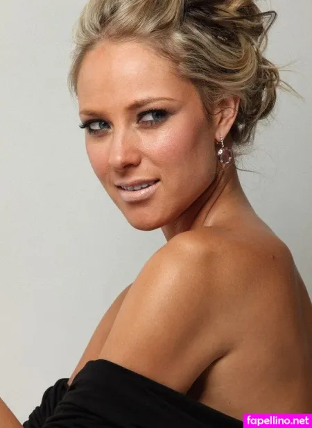 Vanessa Huppenkothen Labra OnlyFans Thumbnail #P6gacXWTRa