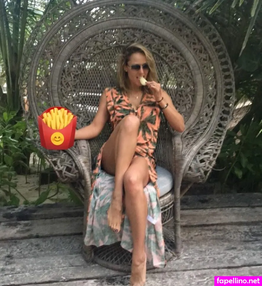 vanehupp Nude Leaked OnlyFans Photo #NaR76gQMvl