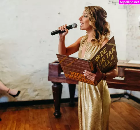 Vanessa Lengies OnlyFans Thumbnail #HnKcjlOsof