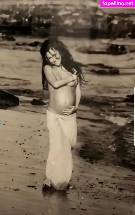 Vanessa Lengies OnlyFans Thumbnail #TwiAqoYVaE