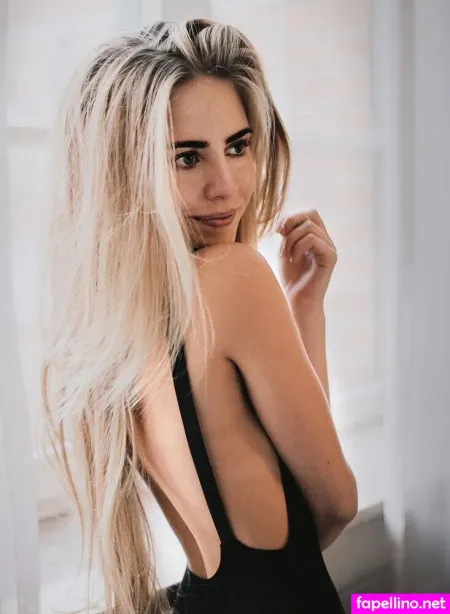 Vanessa Liebe OnlyFans Thumbnail #Owz5bQbFDF