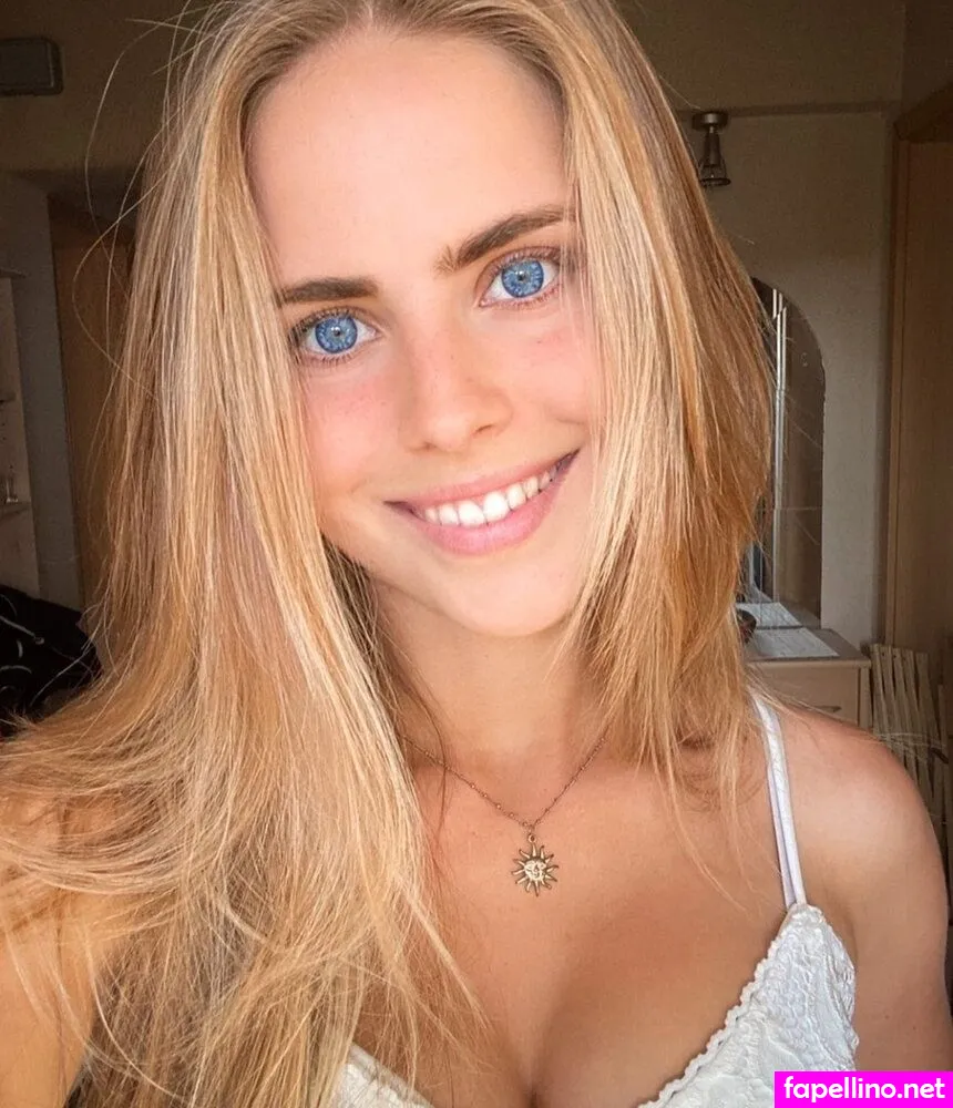 vanessa_liebe__ Nude Leaked OnlyFans Photo #jpAv9R63mu