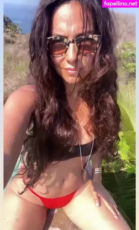 Vanessa Marcil OnlyFans Thumbnail #hNnxBoa0wo