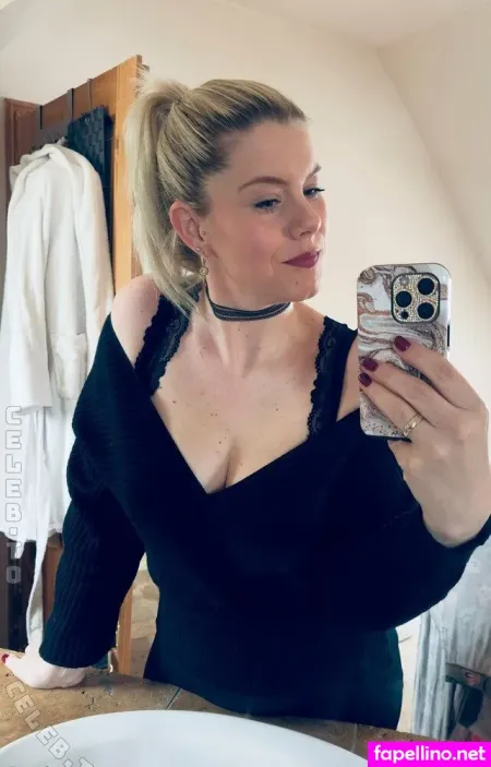 Vanessa Meenje OnlyFans Thumbnail #cIhNk31L4P