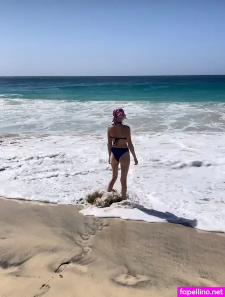 Vanessa Meisinger OnlyFans Thumbnail #0lx9PZMXll