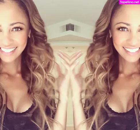 Vanessa Morgan OnlyFans Thumbnail #g2YnFXmEpi