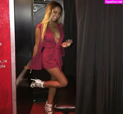 Vanessa Morgan OnlyFans Thumbnail #lvAmsuoXWo