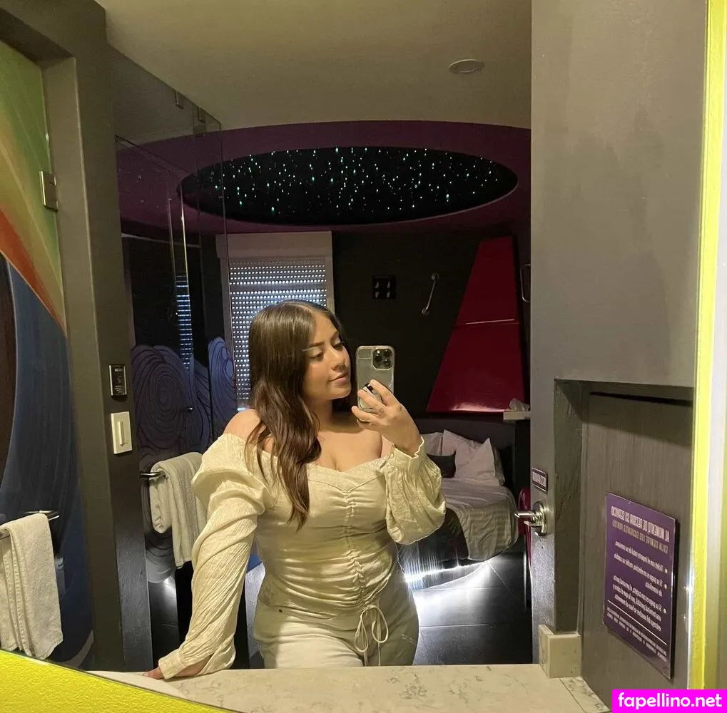 https:, oshooshoa22, vanessaochoa22 Nude Leaked OnlyFans Photo #0rrgaqeLN9