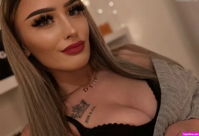Vanessa Official OnlyFans Thumbnail #VONfIw3mSX