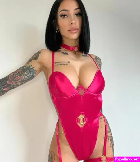 Vanessa Ouerhani 1 OnlyFans Thumbnail #00wX4WXBof