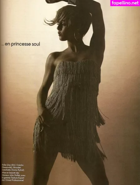 Vanessa Paradis OnlyFans Thumbnail #LxybopIrIN