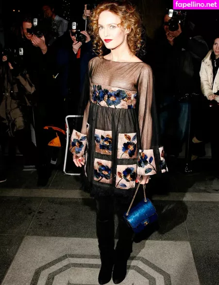 Vanessa Paradis OnlyFans Thumbnail #W2kM0ZtypX