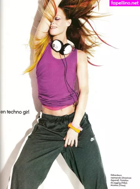 Vanessa Paradis OnlyFans Thumbnail #bH6e5SWz79