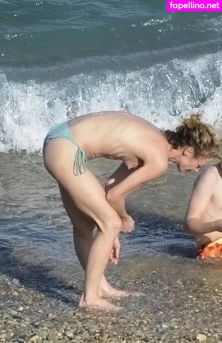 Vanessa Paradis OnlyFans Thumbnail #jvAMwyY3iE