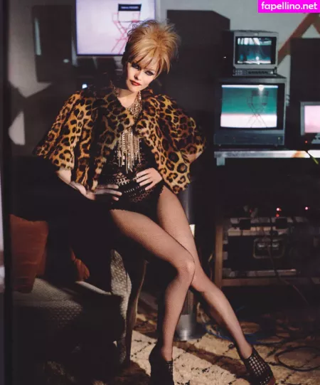 Vanessa Paradis OnlyFans Thumbnail #mB9th6kamb