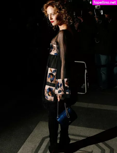 Vanessa Paradis OnlyFans Thumbnail #yyowQKz7rB