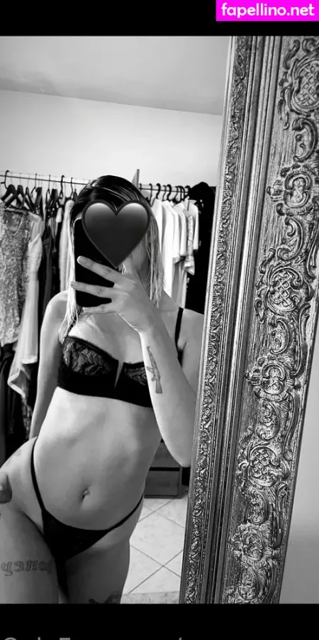 Vanessa Paris OnlyFans Thumbnail #OW1heyRha2