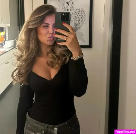 Vanessa Romanowski OnlyFans Thumbnail #ncXpSJn9iJ