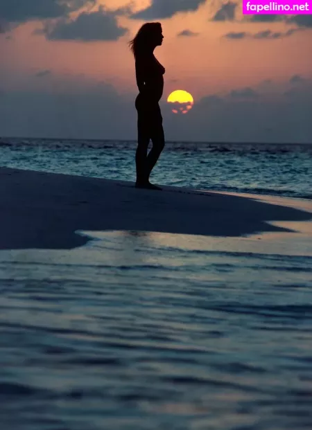 Vanessa Schreiber OnlyFans Thumbnail #t0ph07Sicd