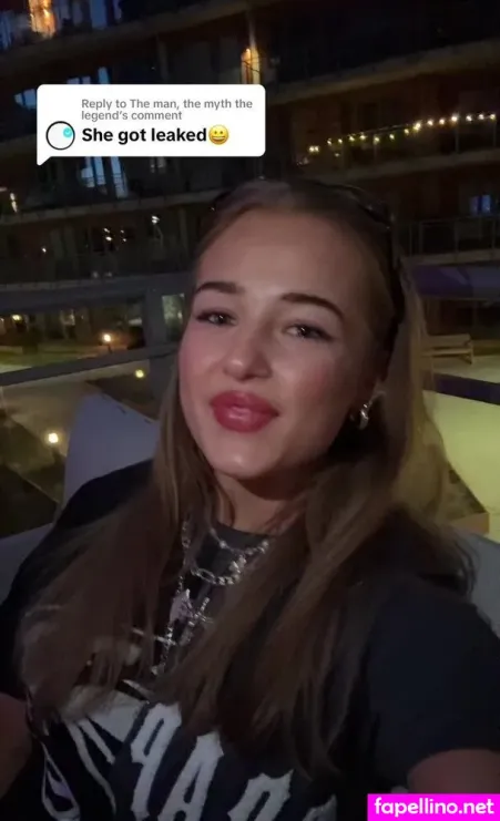 Vanessa Sundet OnlyFans Thumbnail #6gTkacGPRs