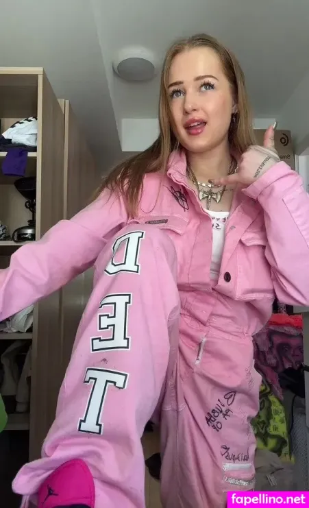 Vanessa Sundet OnlyFans Thumbnail #b59SaxlX1B