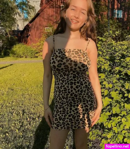 Vanessa Sundet OnlyFans Thumbnail #vCGnPvB3Ks