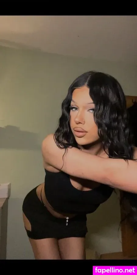 Vanessa Transgirl OnlyFans Thumbnail #bqsTQvE7zN