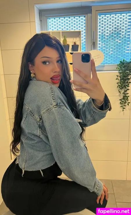 Vanessa Transgirl OnlyFans Thumbnail #uSfVcfG9Fl