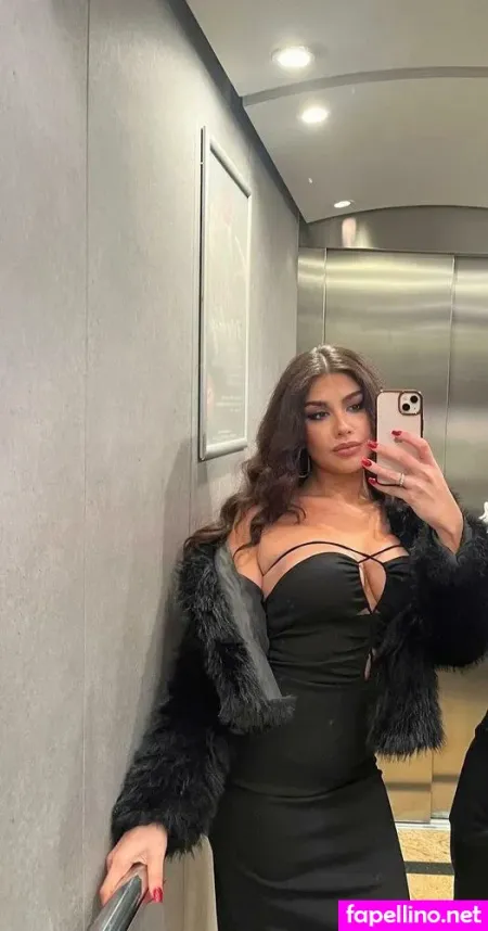 Vanessa Zachariadi OnlyFans Thumbnail #cNWBISOxvo