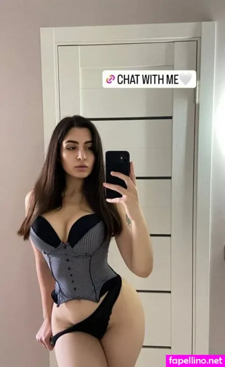 Vanessa Zatuliveter OnlyFans Thumbnail #B7P8x92WJy