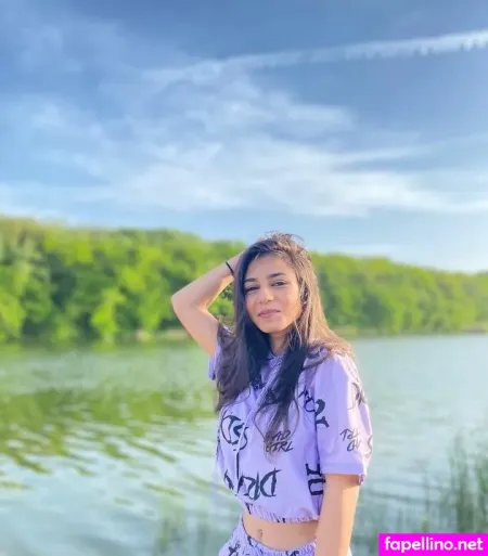 Vanessa2004 OnlyFans Thumbnail #7KF5TvsAGJ