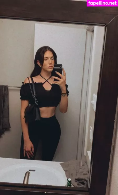 Vanessa9in OnlyFans Thumbnail #MVEaJ3A9FK