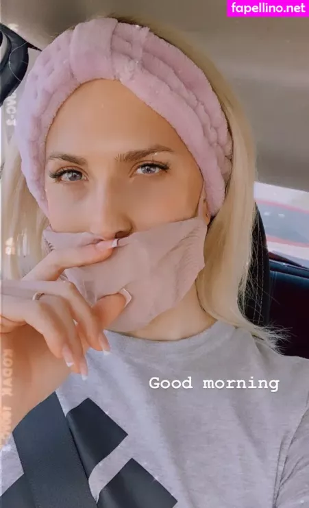 Vanessa9in OnlyFans Thumbnail #szbjd9ZK94