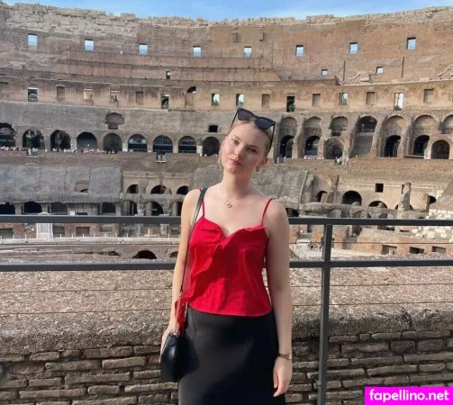 Vanessaahlstrom OnlyFans Thumbnail #CrFeQ5Tfca