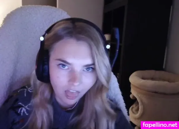 Vanessaahlstrom OnlyFans Thumbnail #iRapIp0mvq