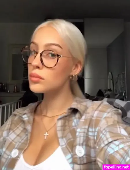 Vanessaalaura OnlyFans Thumbnail #6NXbAFHiBL