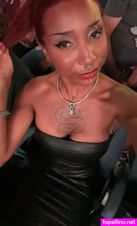 Vanessaamorofficial OnlyFans Thumbnail #AFN6xmt2Cn