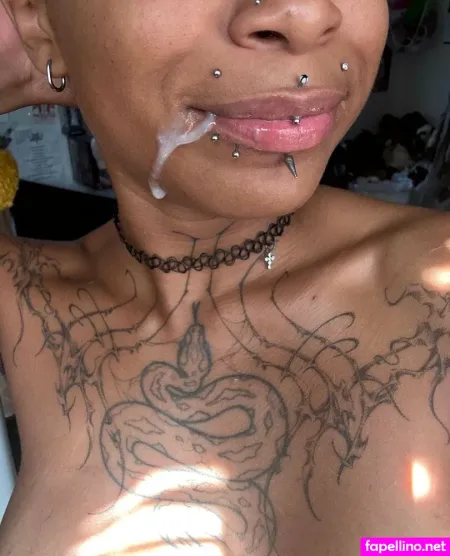 Vanessaamorofficial OnlyFans Thumbnail #NGfxZLlwv3
