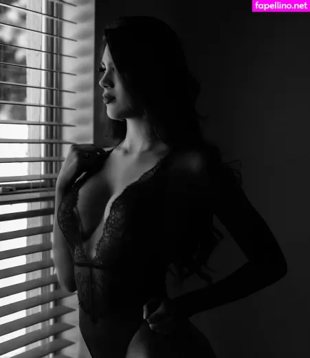 Vanessabed OnlyFans Thumbnail #F1bE5AMGMB